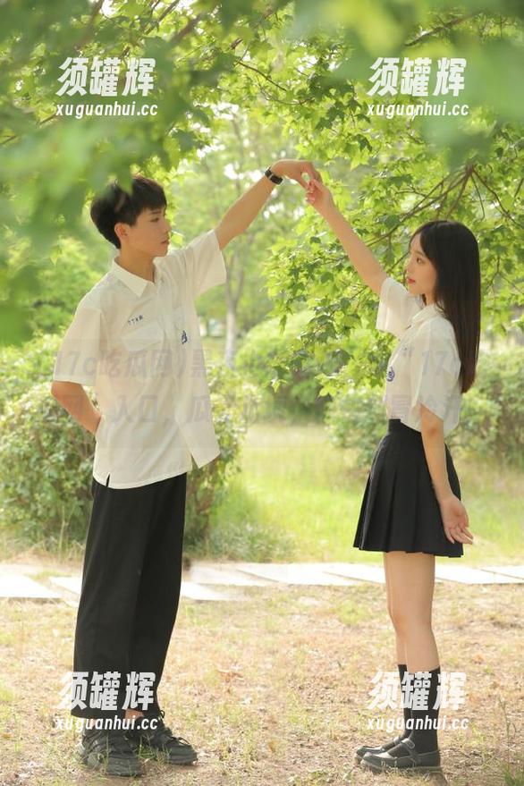 黑夜也能吃瓜，在“17c吃瓜网”入口，瓜无止境，畅快到冒冷汗！