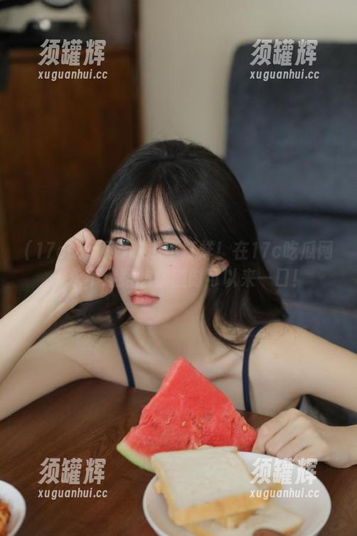 吃瓜不打烊！在17c吃瓜网，永不迷路的你随时可以来一口！