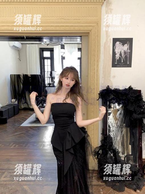 17吃瓜中心：潮瓜导航，让你在网络“瓜”事上也能走在前头！