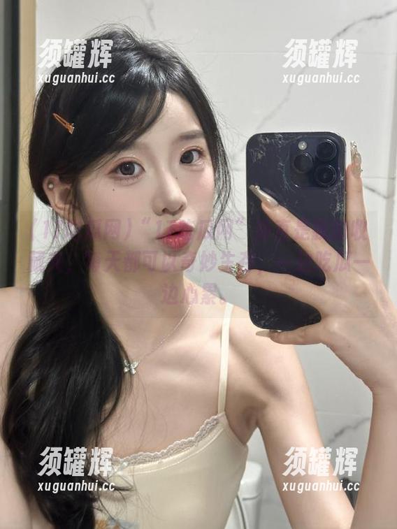“17吃瓜网”简直是我的收藏夹，每天都可以奇妙生存，一边吃瓜一边心累。