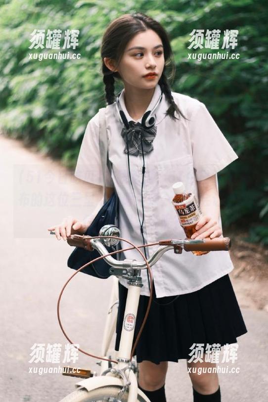 在线吃瓜，51今日吃瓜发布的这位三里屯英语老师，究竟会让我们惊讶还是无奈呢？