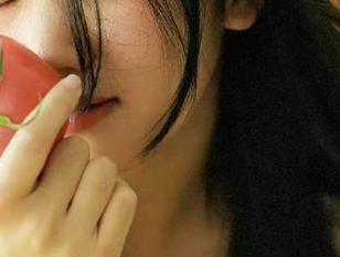 今天的51黑瓜吃料网首页：入口密码是我老婆的姓，真有意思！