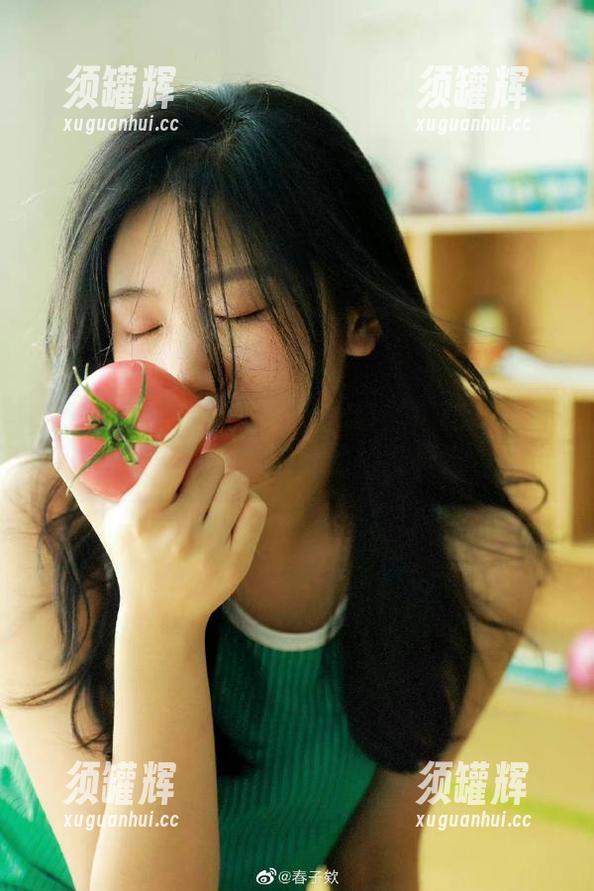 今天的51黑瓜吃料网首页：入口密码是我老婆的姓，真有意思！