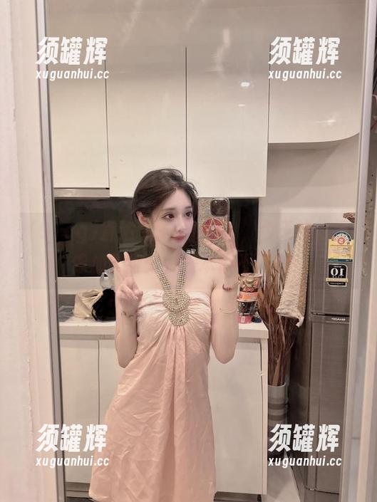 91cg 直达“91cgw”,今天的热搜像加了特效,根本停不下来!