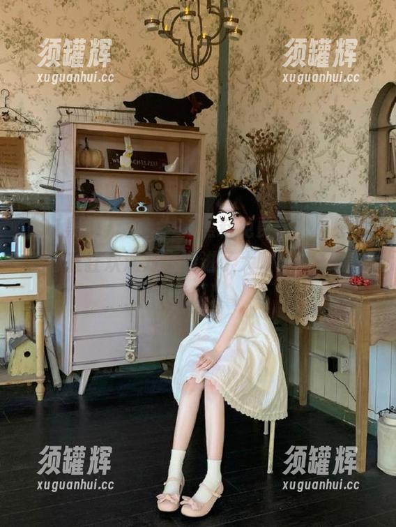 观看“91黑料免费版”，感觉就像在狂欢派对上混进了大咖，嘘…偷偷吃瓜！
