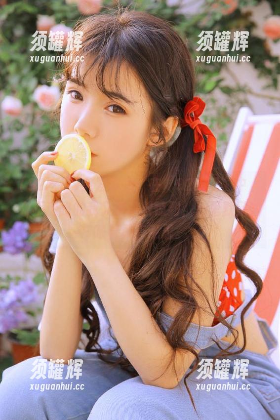突发状况！在“92吃瓜”中，永不迷路的我又被黑料惊到，心里默默咕哝着真有意思。