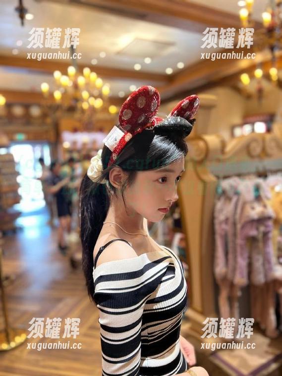 从“51.cgfun”的入口进来，简单一划，瓜也嫌我杂…不过看得可开心了！