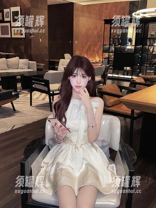 楼上的朋友们，分享一下“www.51cgfun”的沙雕操作！