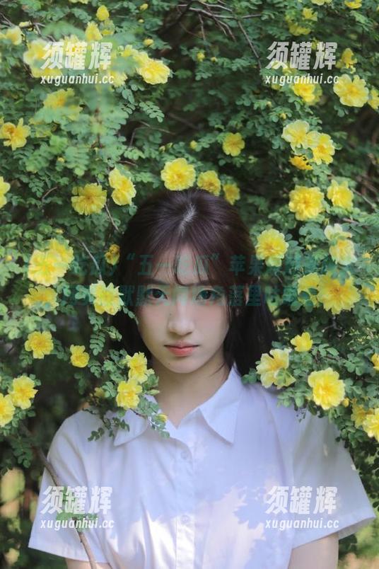 “五一吃瓜”苹果版越来越火，网页版默默无闻地角落里咕噜着！