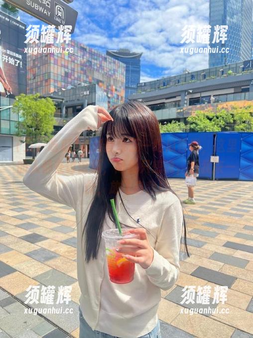 点赞登录五一吃瓜官网，这里的人都在讨论瓜，而我只想说，给我来一份，放飞自我！