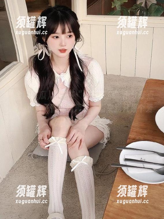 随便在“全网吃瓜”里分享点啥，小日子就有情趣了，原来我只是个爱吃八卦的小宅女。