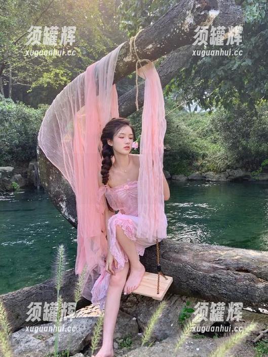 吃瓜不打烊首页的“神仙”分享：谁把我妈妈的八卦煮成了鸡汤？
