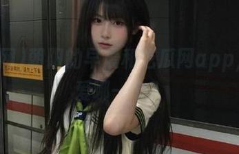 朝阳的早晨和吃瓜网app，你更爱哪一个？