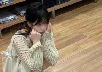 热门吃瓜网下载链接，能否拯救你的无聊时光？哼，看完再说。