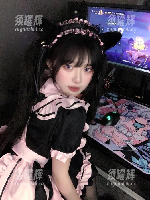 吃瓜论坛官网：偶尔偏离胃，成全了我的“幽默细胞”！