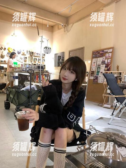 在91黑料不打烊首页，一边吃瓜一边感叹人间真奇妙。