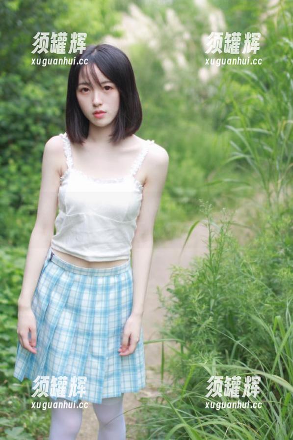 走进黑料不打烊的入口，瓜从上到下贼好吃～