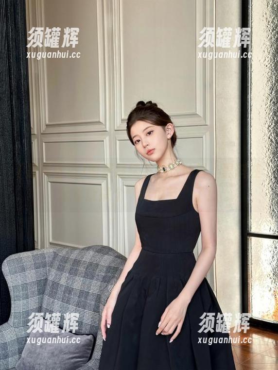 如果继续发布这种料，黑料在线真能搞个“吃瓜节”了！