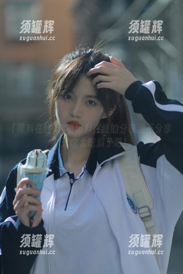 你有黑料在线的分享我不分享？这也太吃瓜了吧！