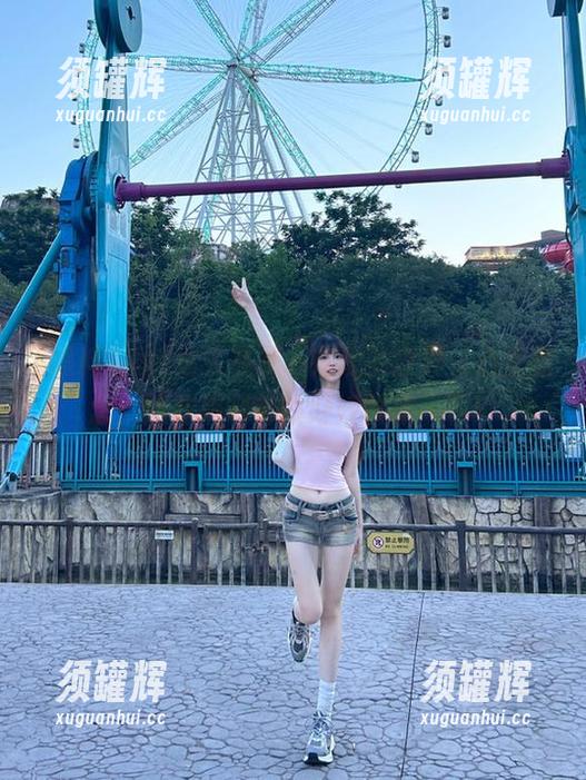 迷失在黑料在线的世界，心里默念：这些黑料都该好好收藏一下！
