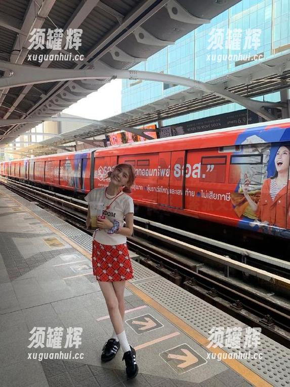 黑料网 “黑料网”安卓版视频,观看时心里就像有只小兔子在跳,紧张又期待。
