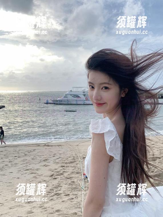 黑料网51的免费更新让我一边吃瓜，一边发出“原来如此”的感慨。