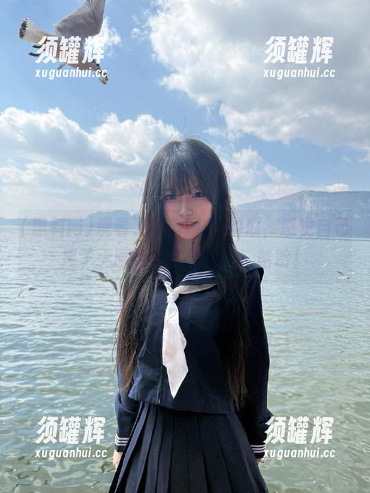 观看了黑料网51的瓜，感觉自己成了无聊社交的隐形人，哈哈！